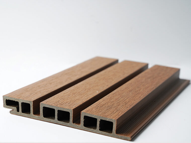 Ultrashield_claddingboard_teak_contemporarycladding_CMYK
